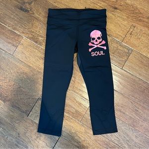 Lululemon x Soulcycle cropped leggings with skull